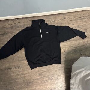 ALO Yoga Black Women's Half-Zip Pullover with Silver Zip